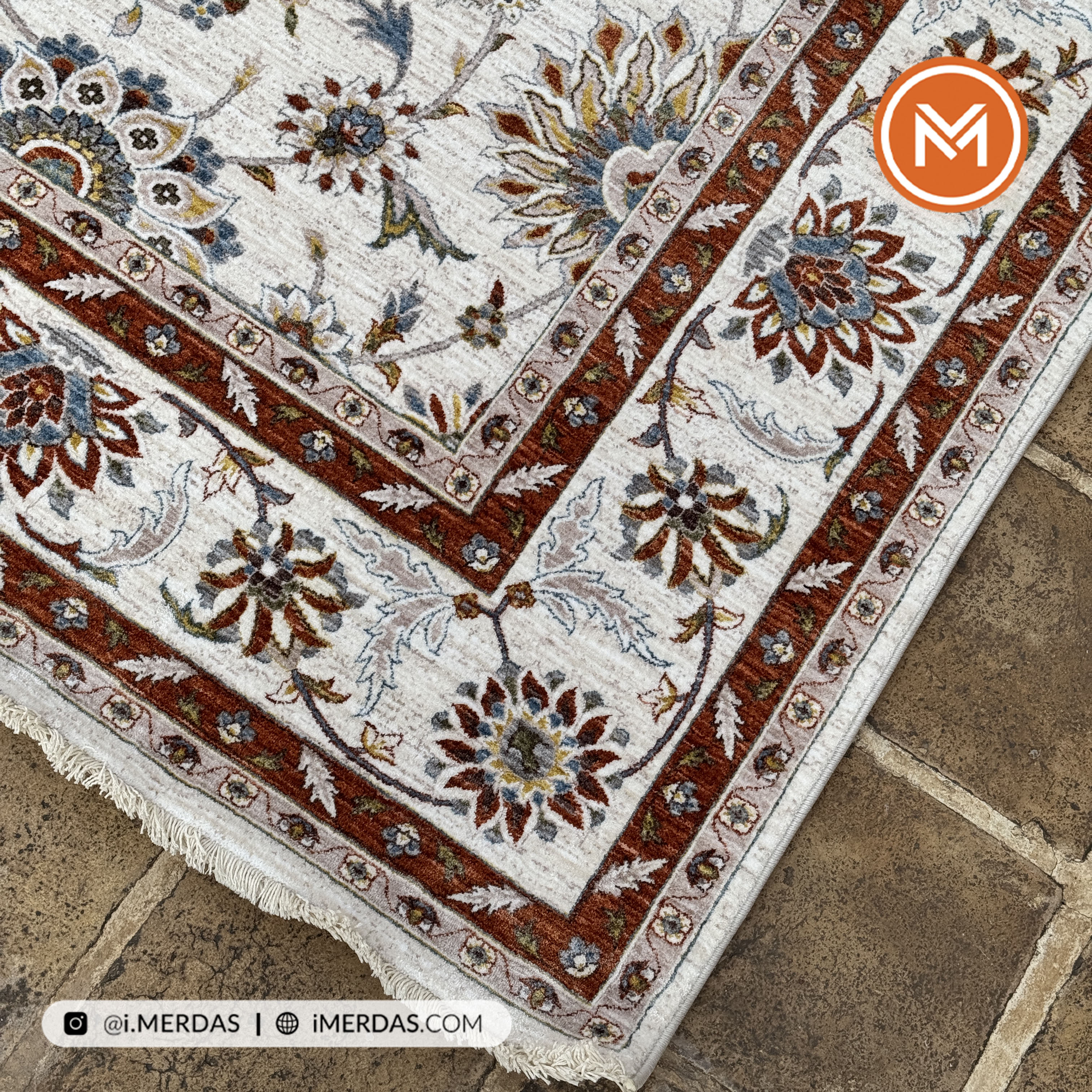 فرش وینتیج کد 76005 زمینه کرم مسی 